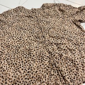 Abercrombie M blouse